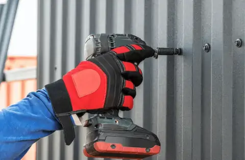 Travaux de zinguerie - Bransles